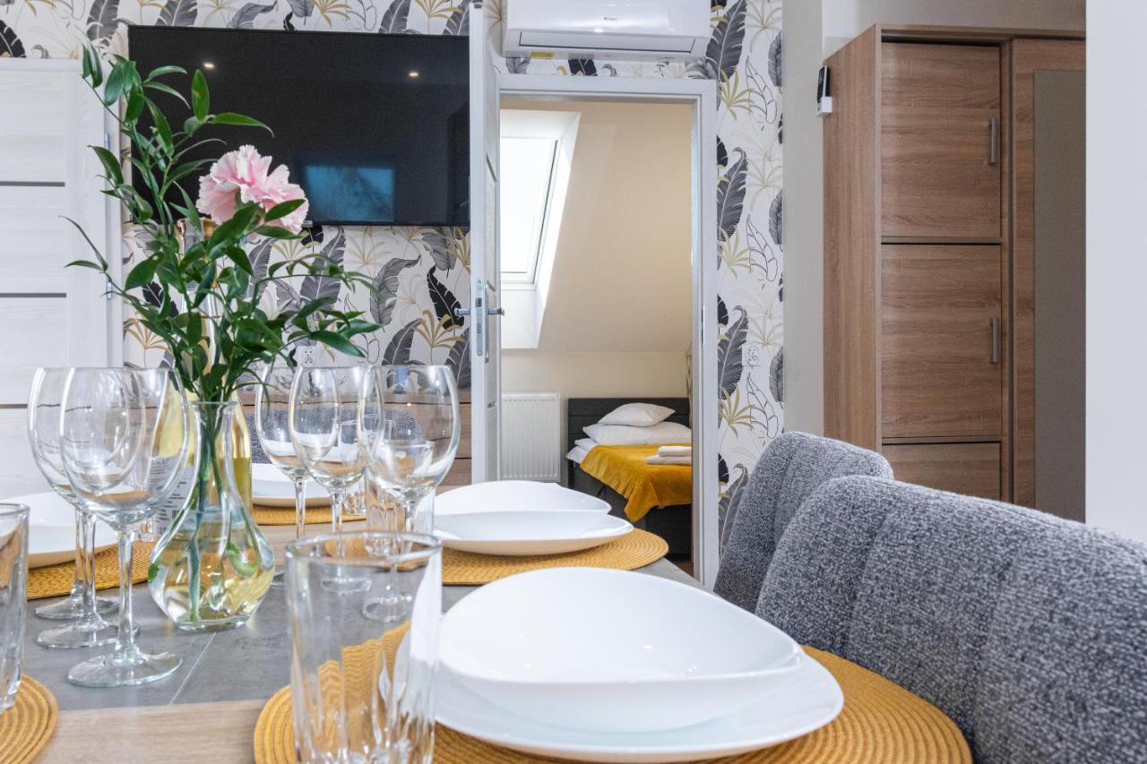 Apartamenty Jantar ウェバ エクステリア 写真